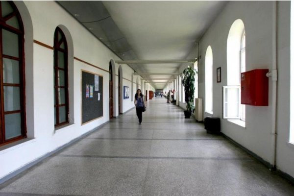 Yıldız Teknik Üniversitesi E Blok Kafeterya Yapılması